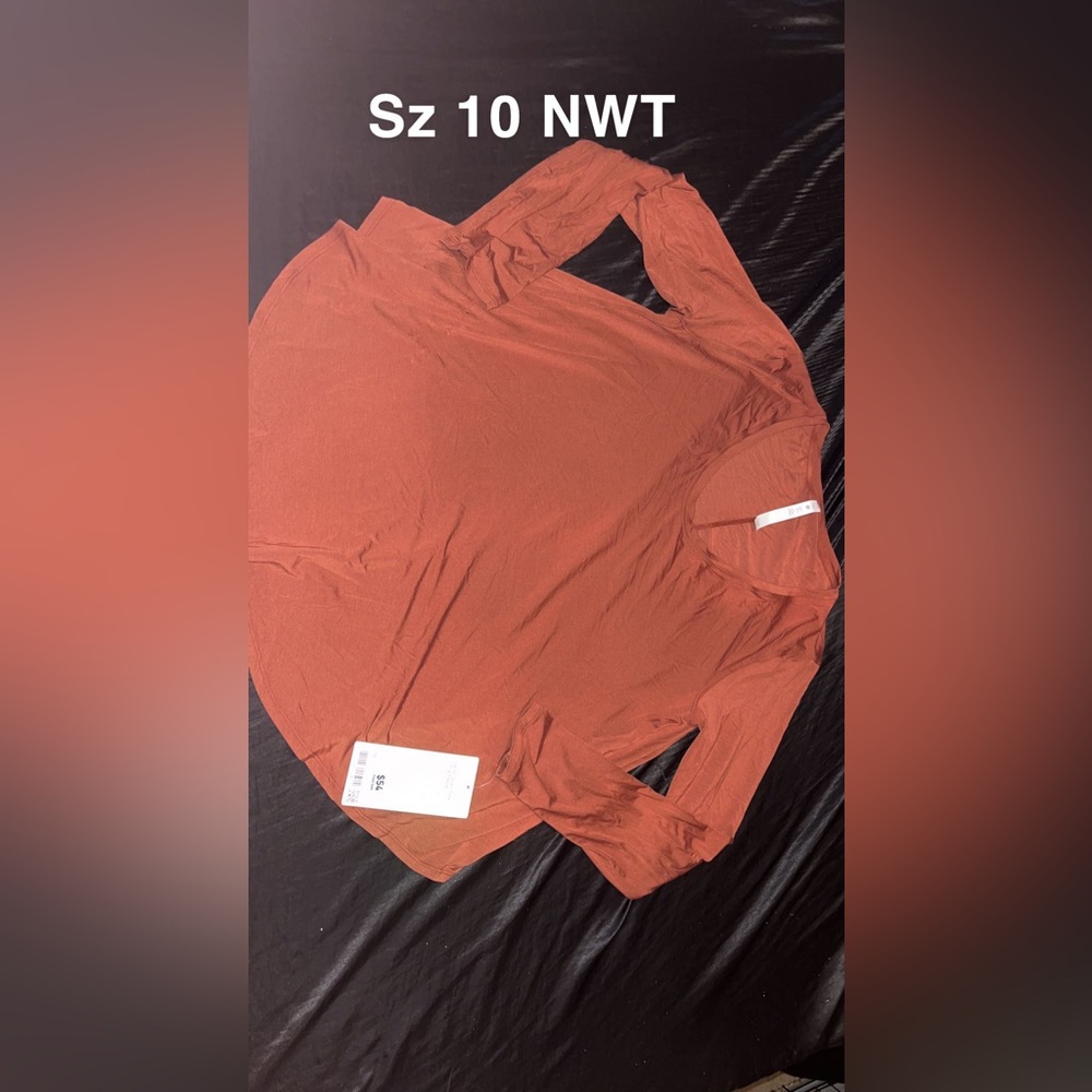 NWT Lululemon shirt